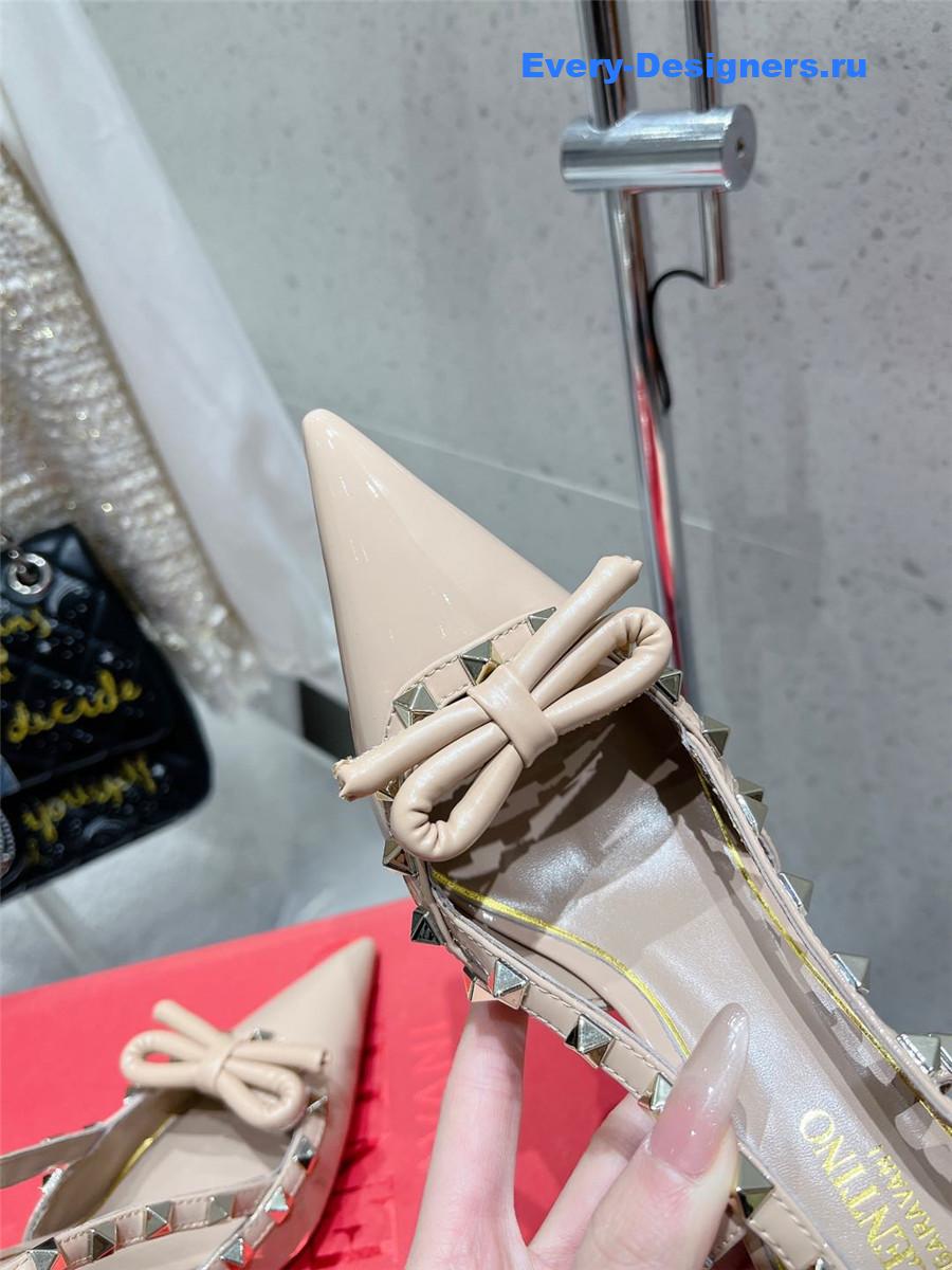 Va1e*ntin0 rockstud bow patent leather pink slingback pump