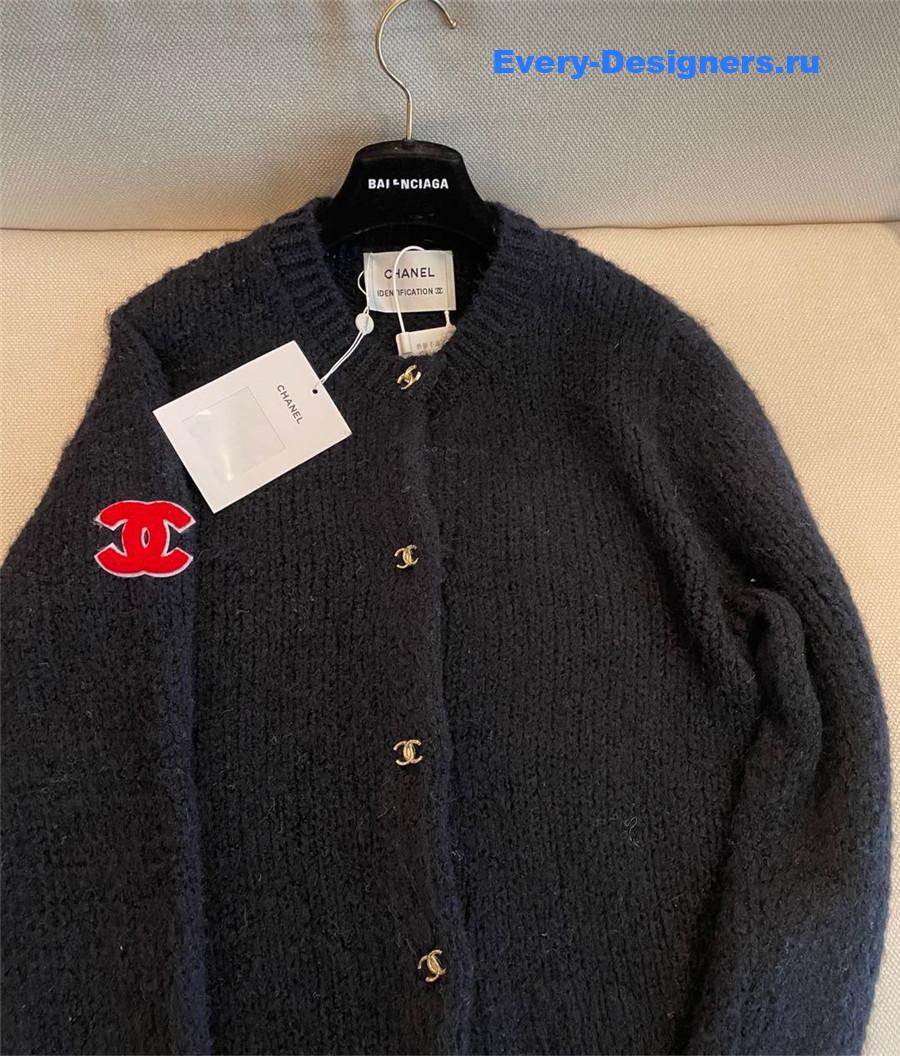 Ch**el wool knit cardigan sweater
