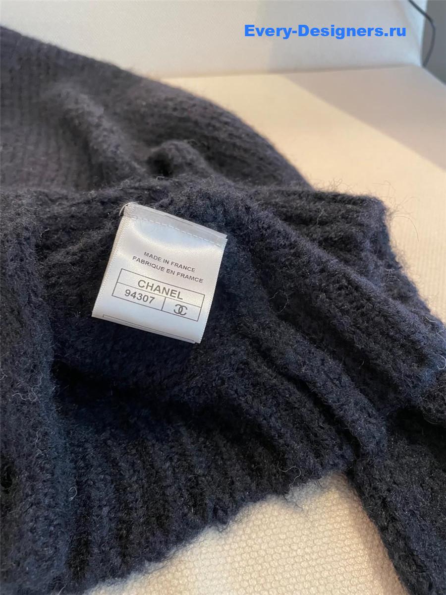 Ch**el wool knit cardigan sweater