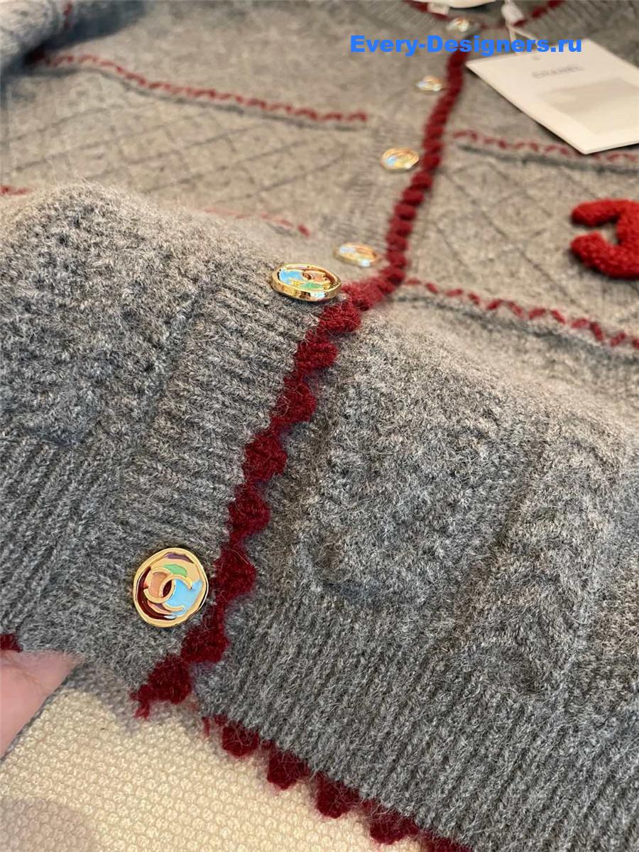 Ch**el crew neck knitted cardigan