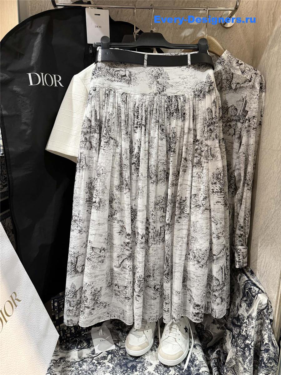 D10r cd chez moi belted skirt