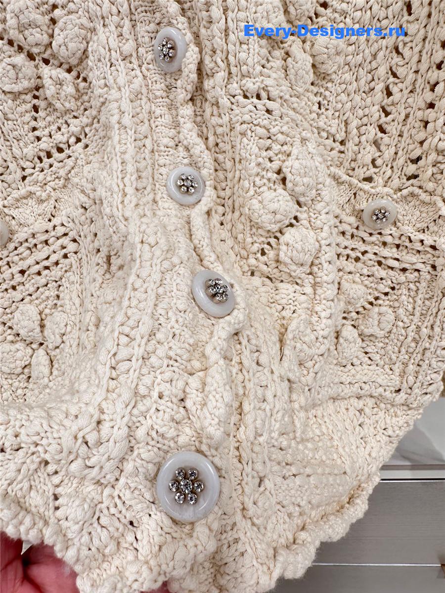 Ch**el white v-neck cutout cardigan