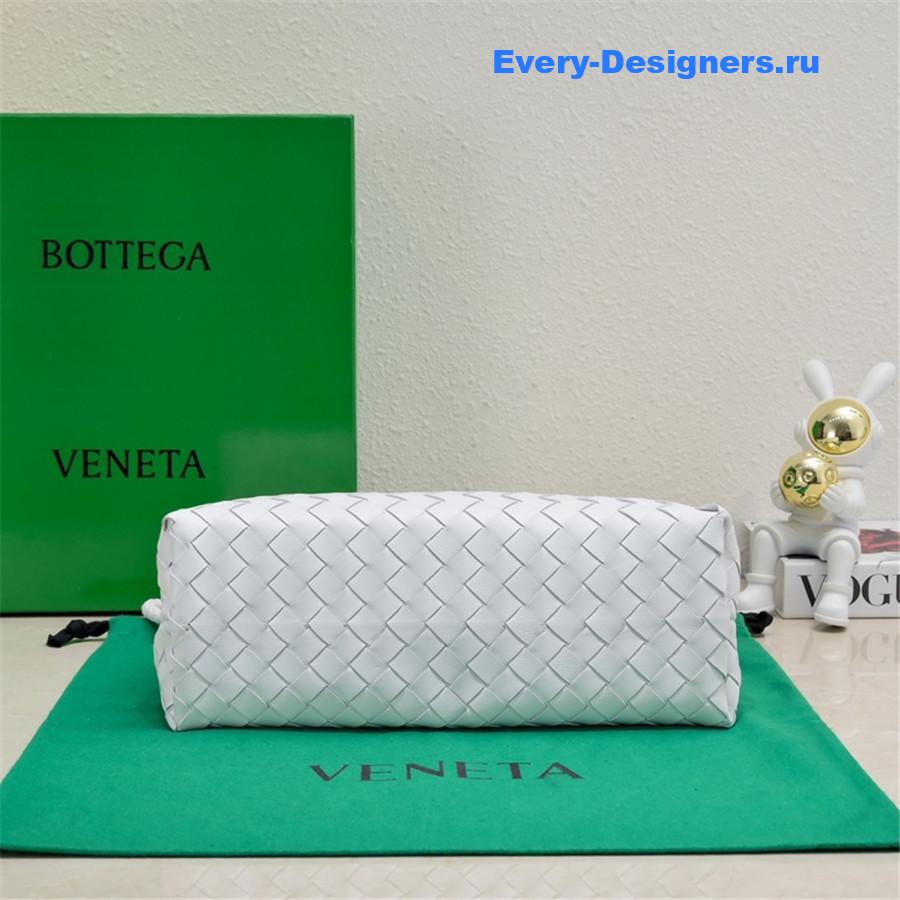 b0tt*ga Ven*ta east west andiamo shoulder bag