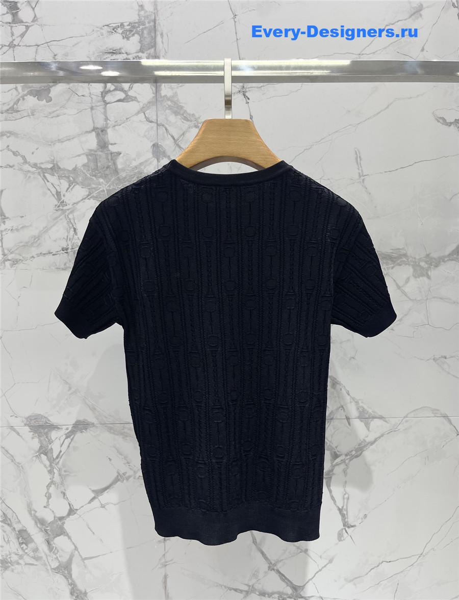 H**me5 black knitted crew neck short sleeves