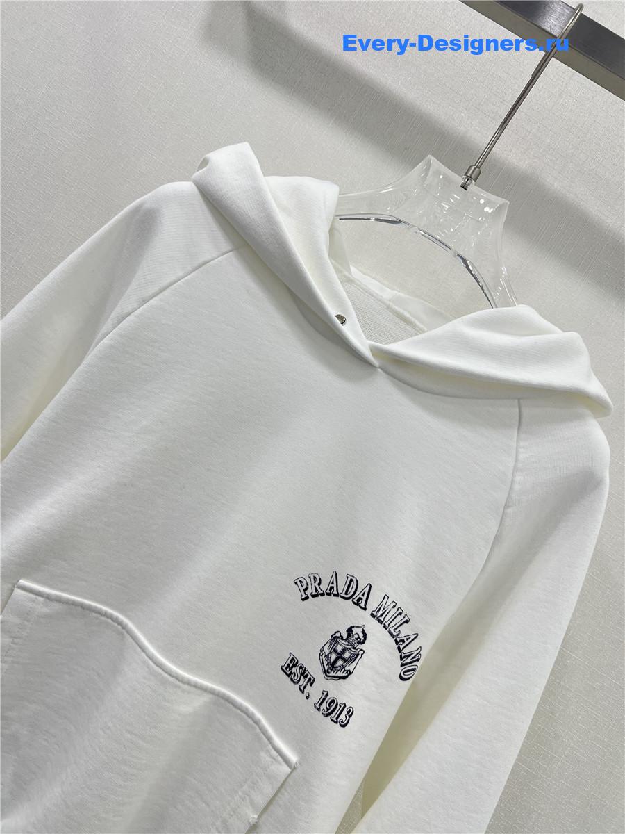 Pra*a white logo hoodie