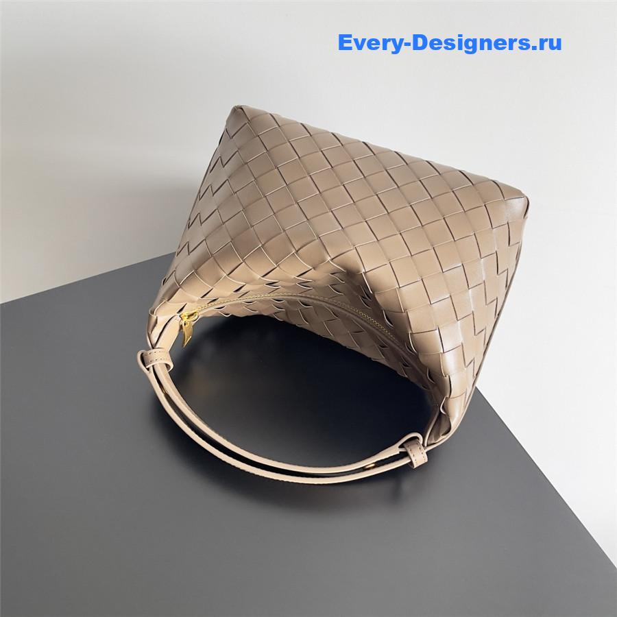 b0tt*ga Ven*ta wallace beige leather shoulder bag