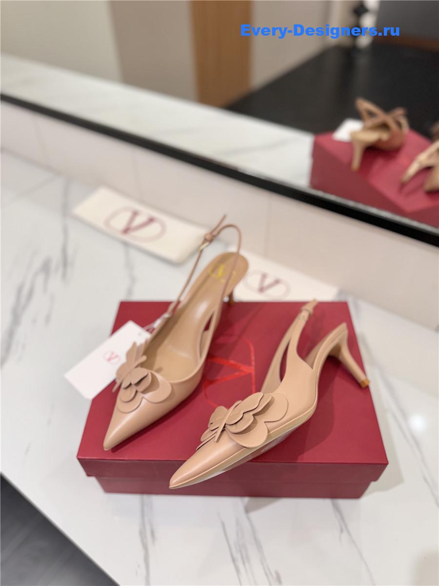 Va1e*ntin0 bow slingback heels beige