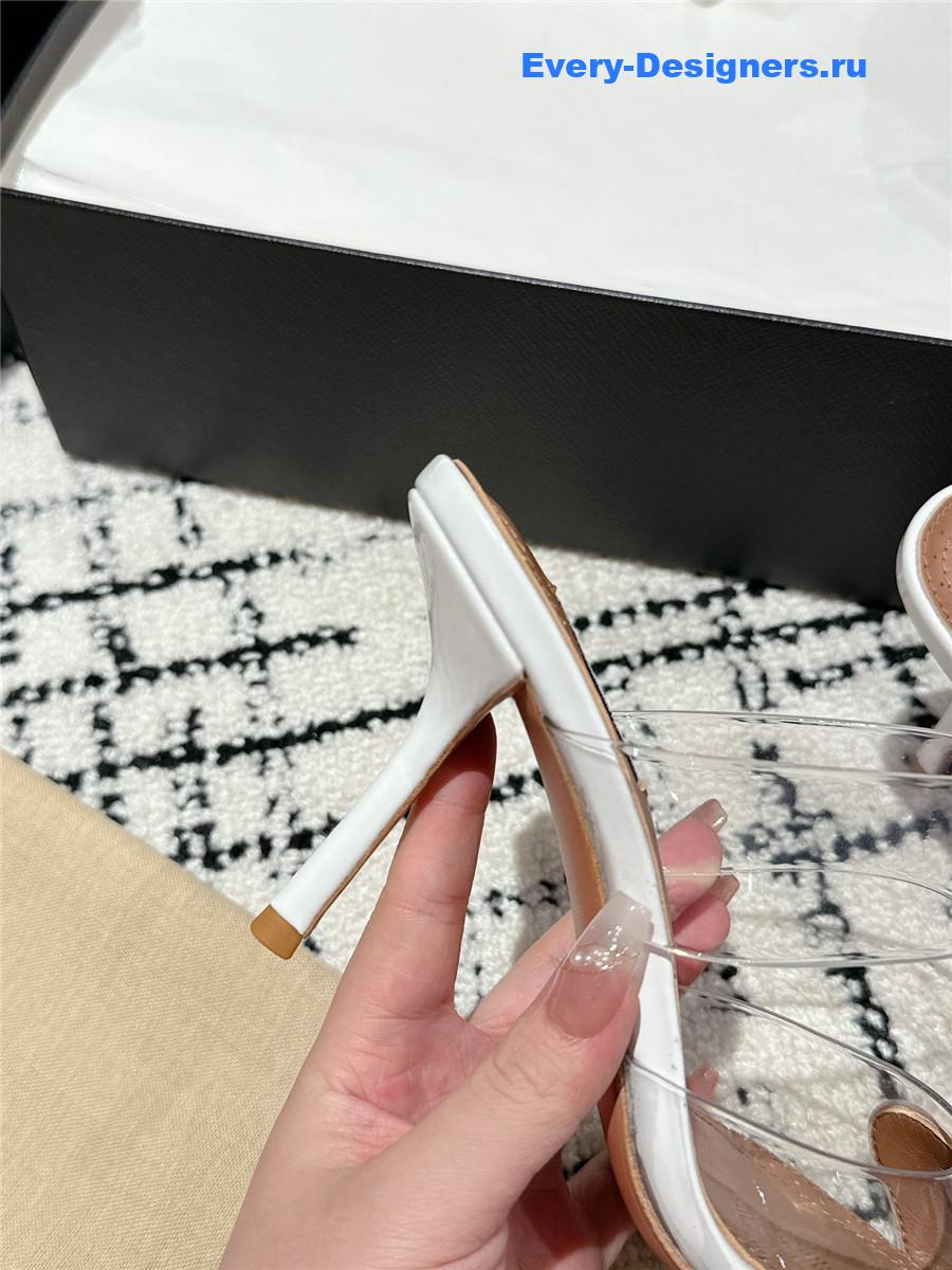 Alaia Cœur White Patent Leather Mules