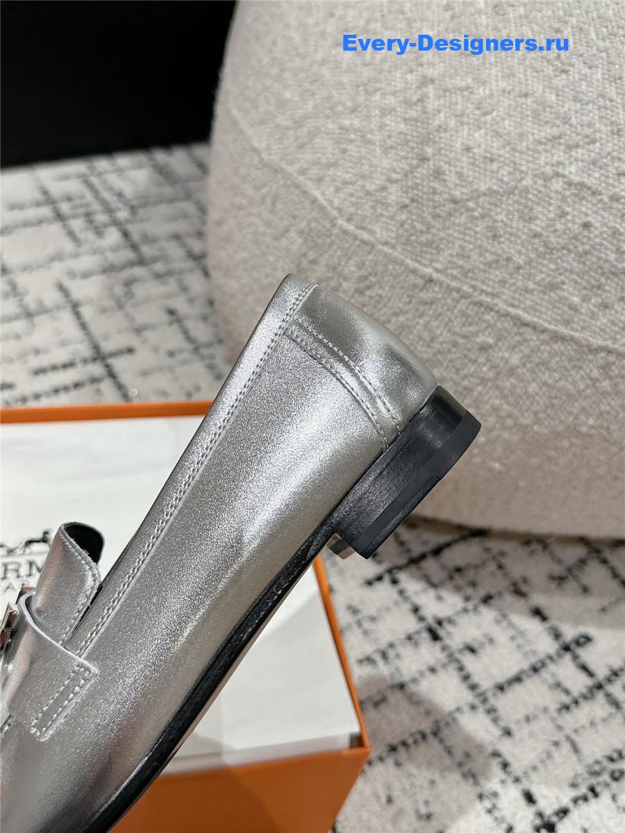 H**me5 women’s silver loafers