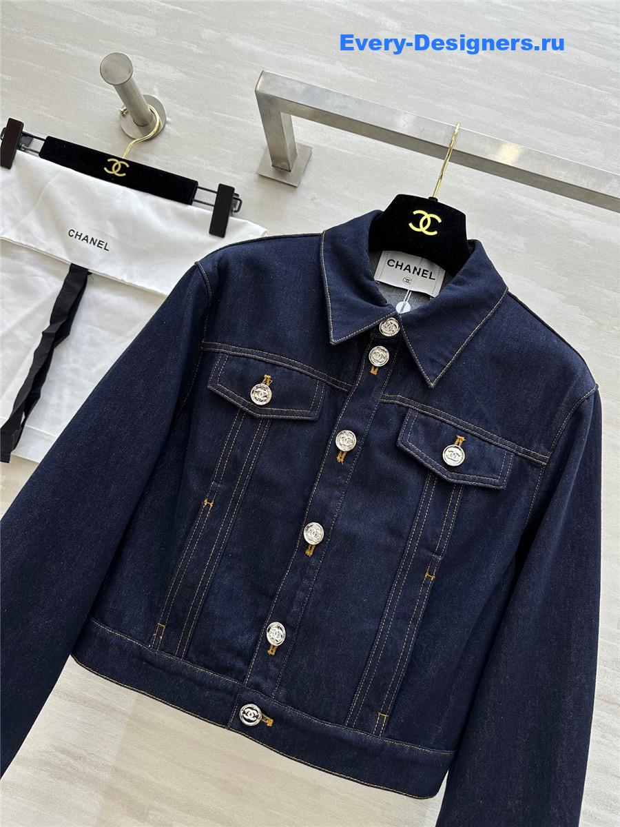 Ch**el button denim blue jacket