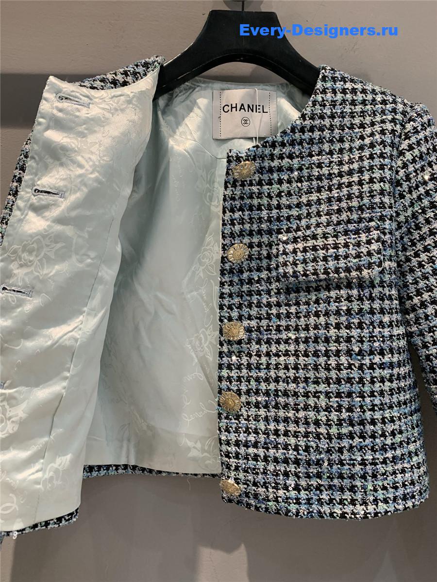 Ch**el tweed jacket with metal buttons