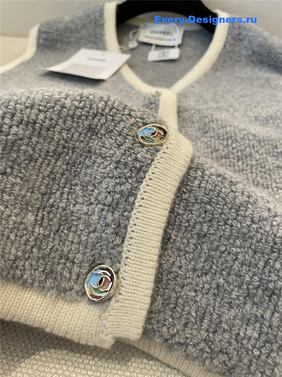 Ch**el logo grey wool vest