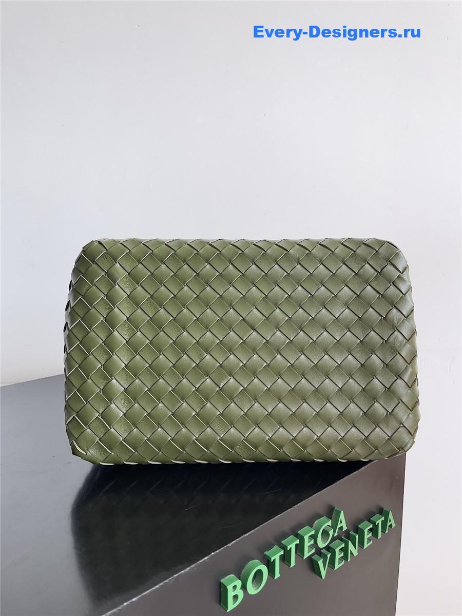 b0tt*ga Ven*ta large andiamo parachute shoulder bag green