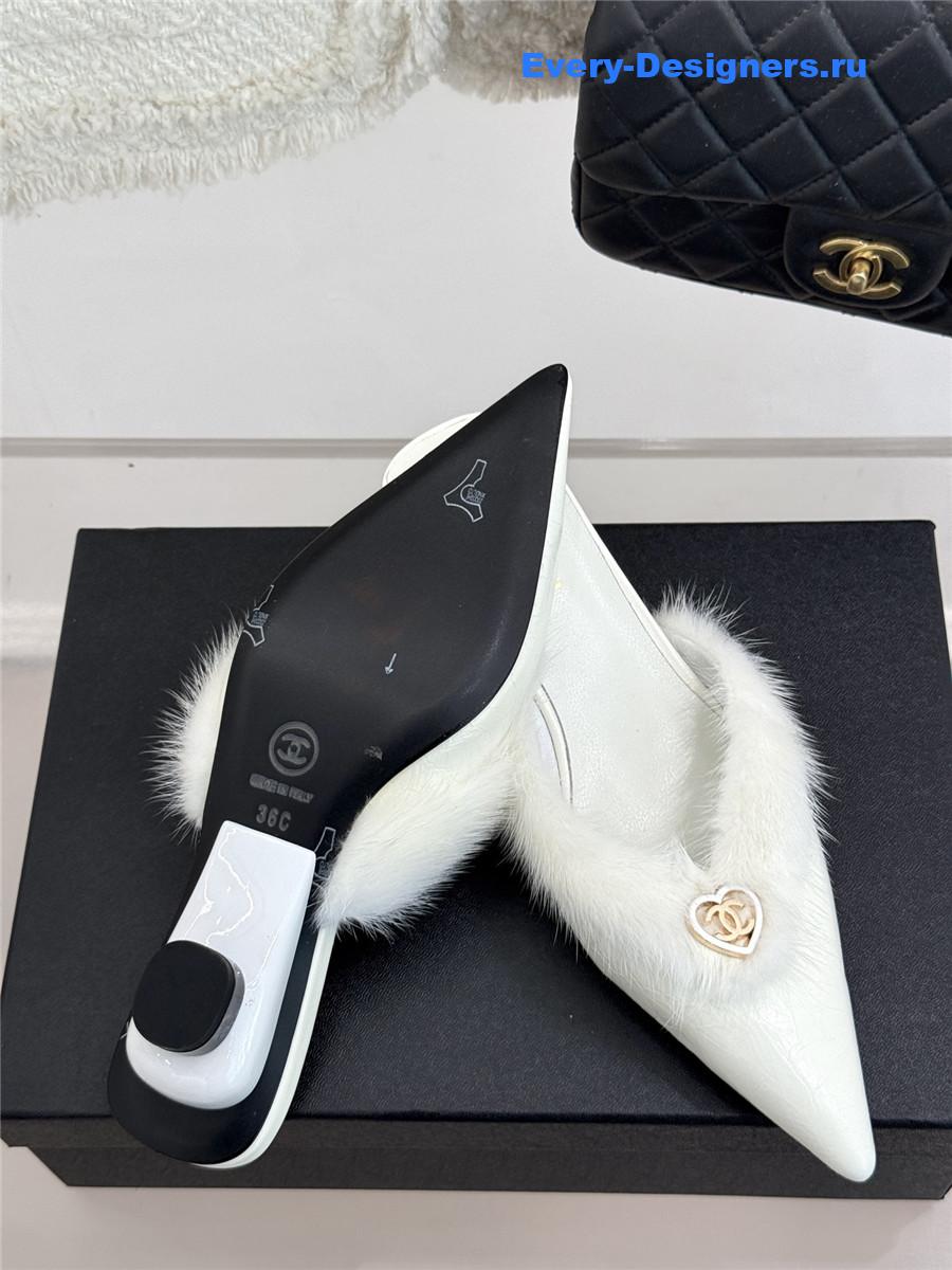 Ch**el rabbit fur pointed toe mules white