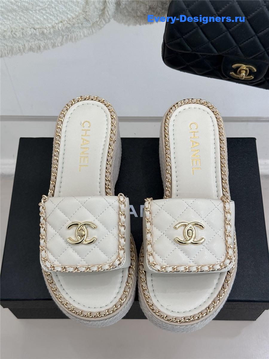 ch**el D1am0nd chain platform slippers white