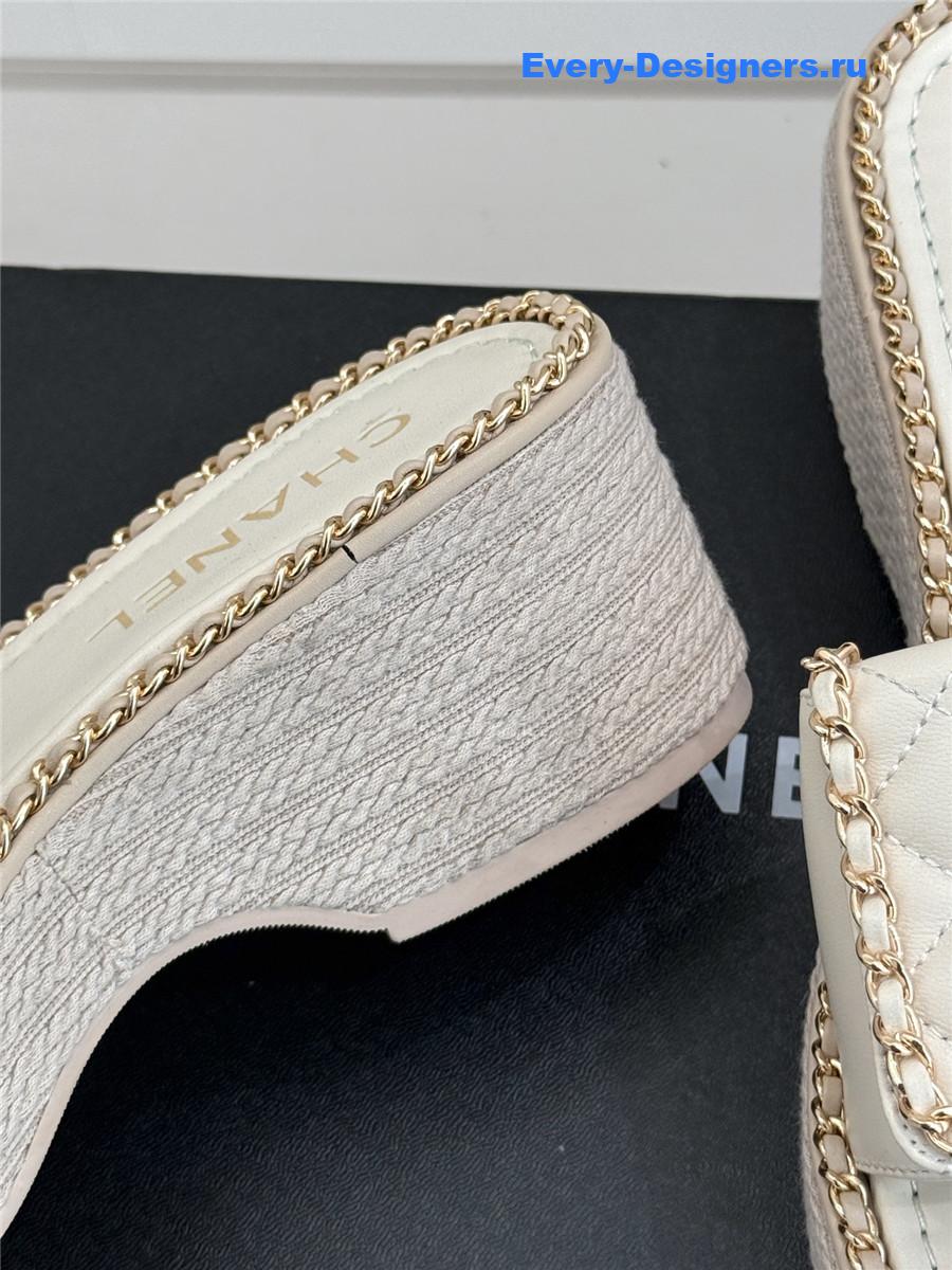 ch**el D1am0nd chain platform slippers white