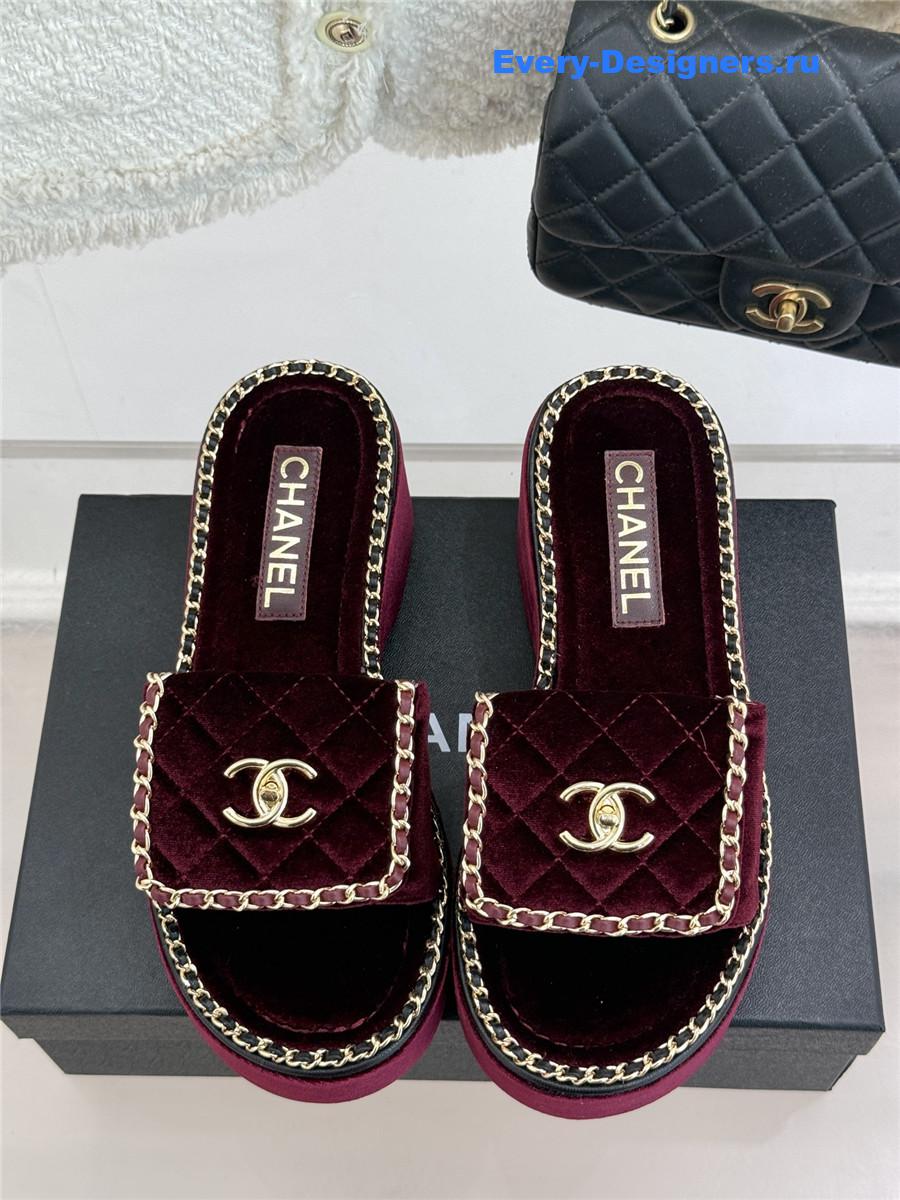 ch**el D1am0nd chain platform slippers burgundy