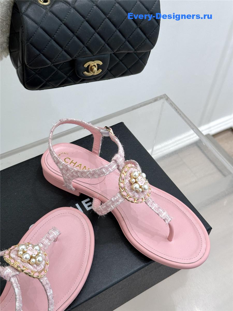 Ch**el camellia pearl pink flip flops