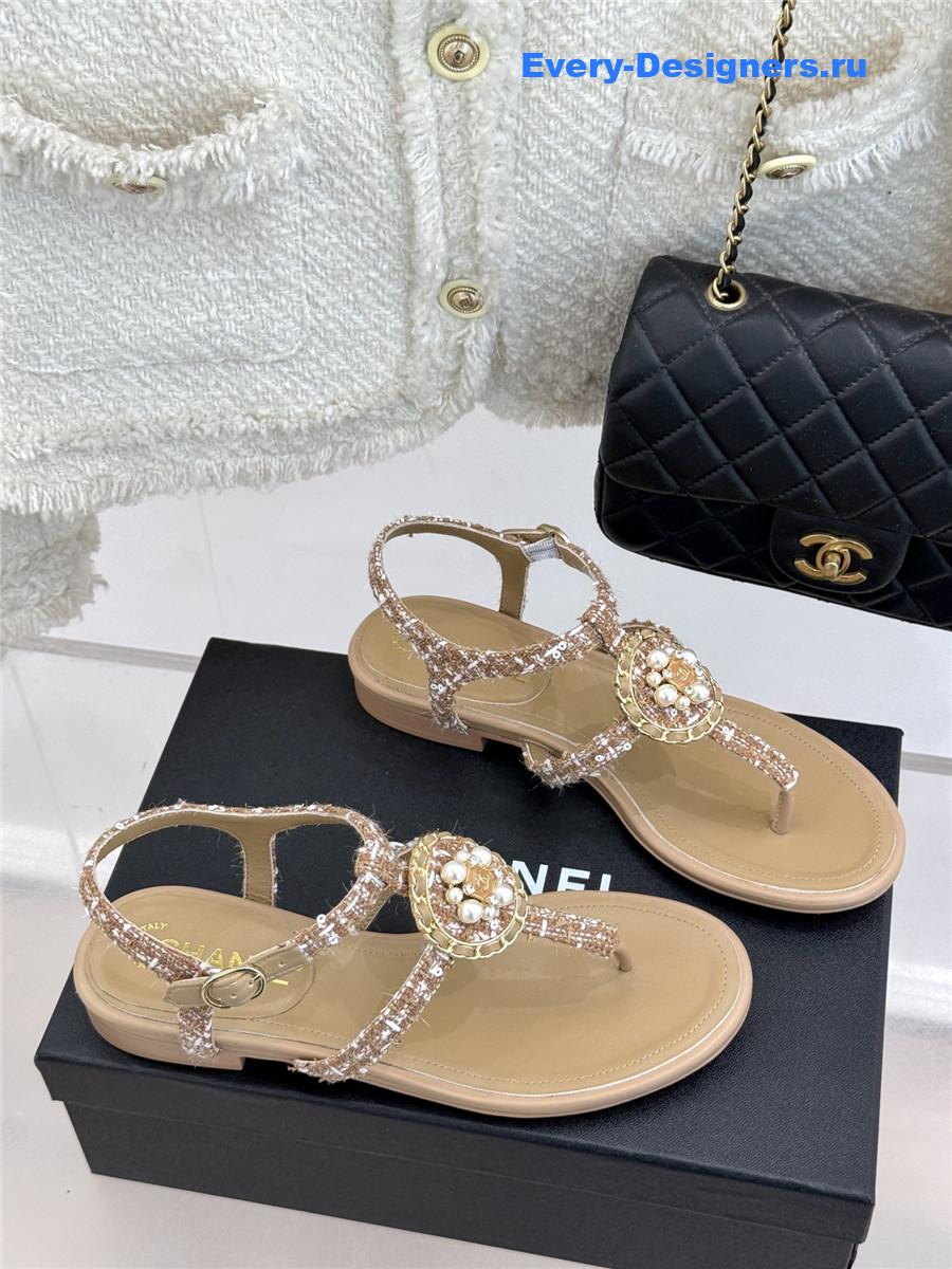 Ch**el camellia pearl beige flip flops