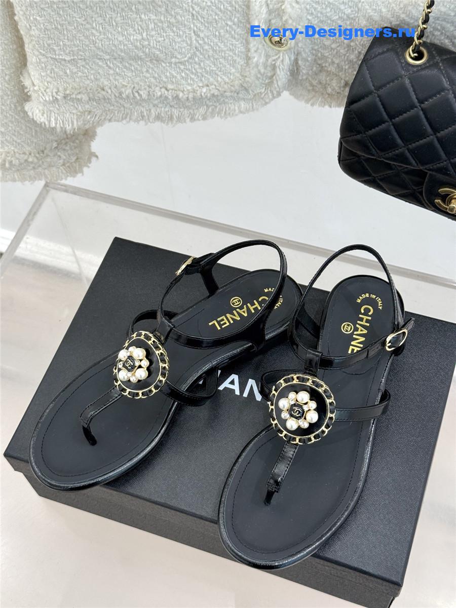 Ch**el camellia pearl black flip flops