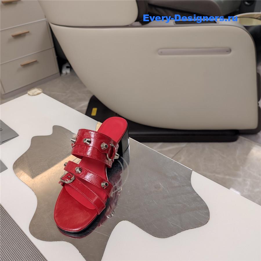 Ba1en*iaga red buckled mule heeled sandals
