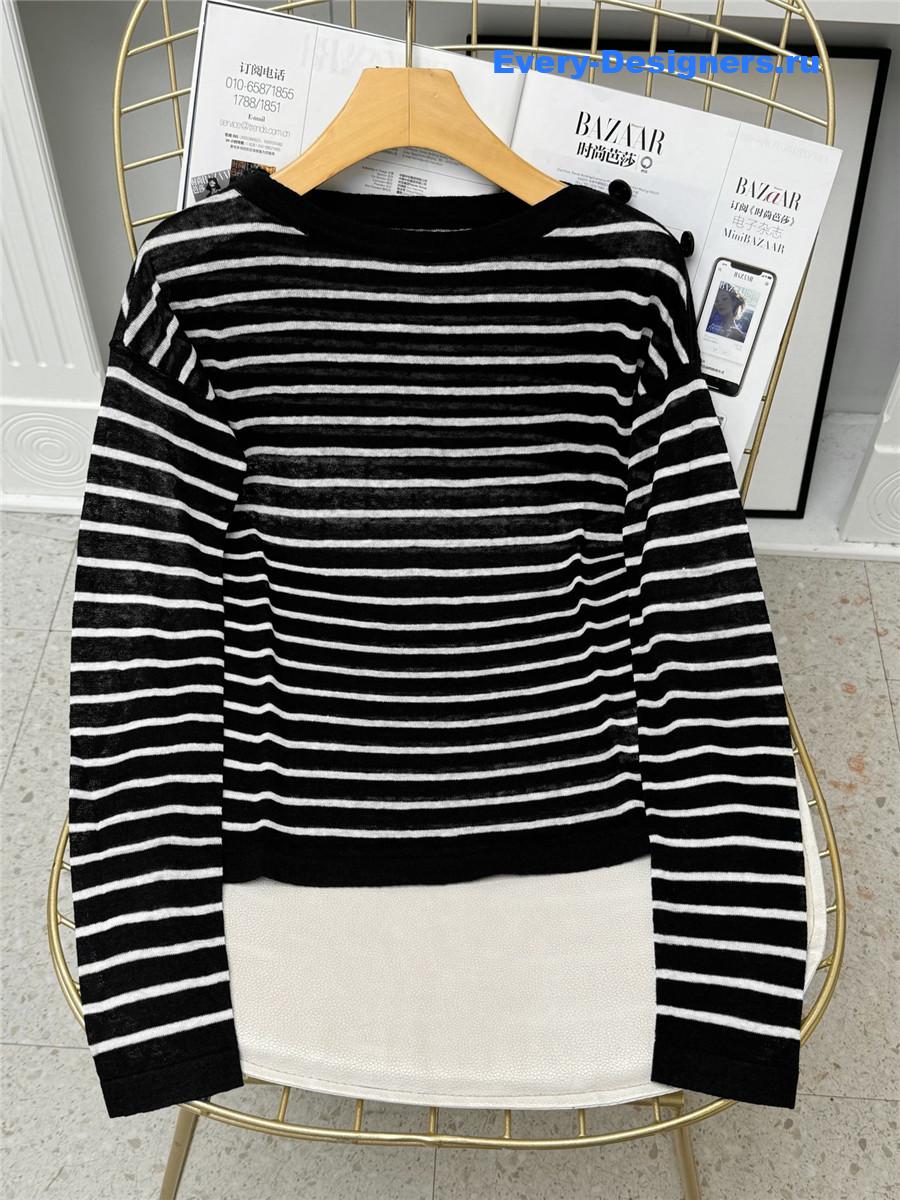 D10r oversized striped silky knit sweater