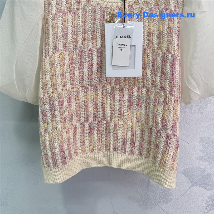 Ch**el knitted crew neck short sleeve top