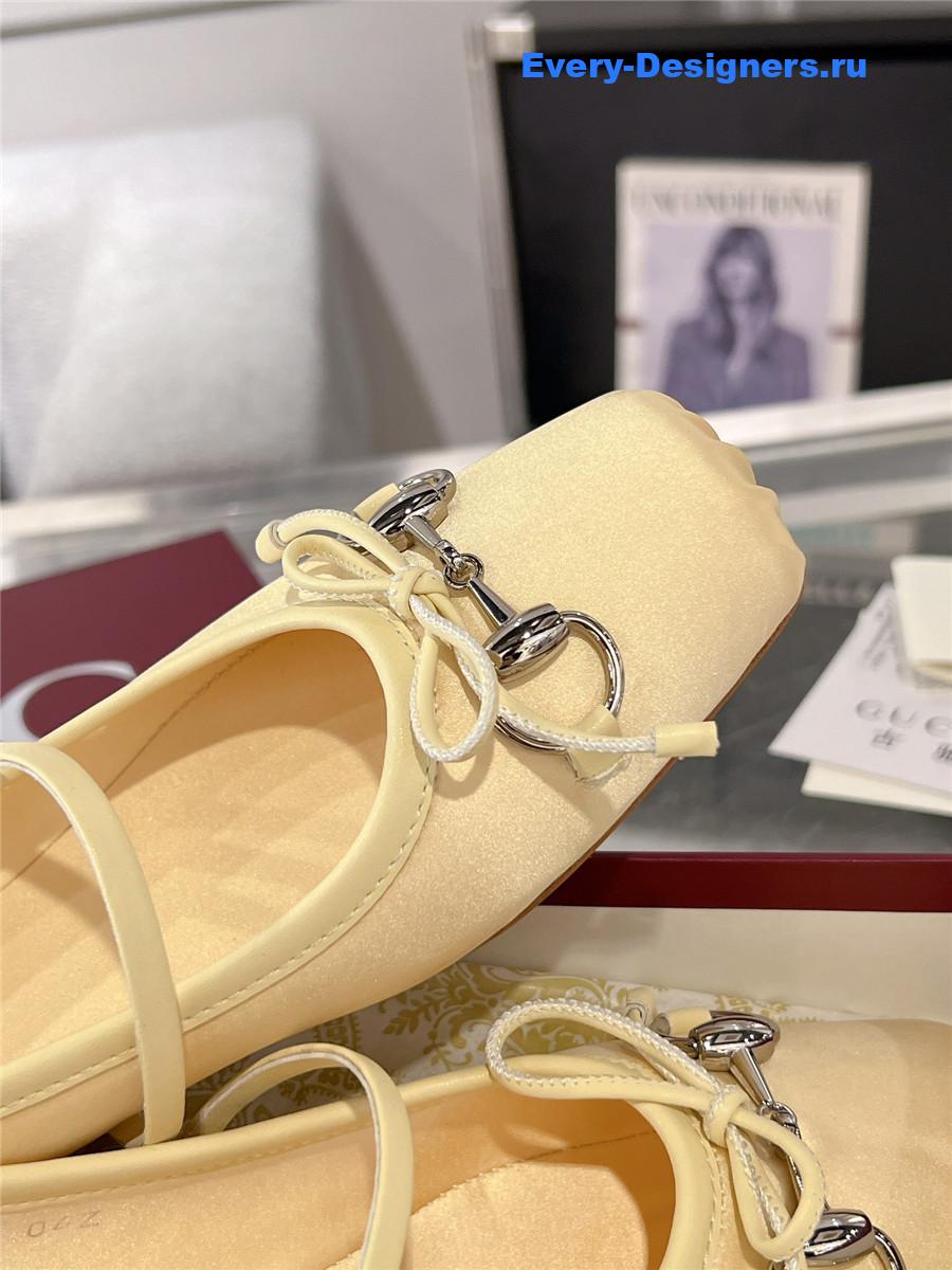 Gvc*1 horsebit ballet flat beige