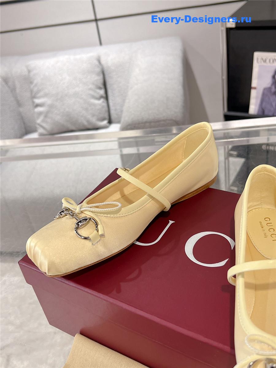 Gvc*1 horsebit ballet flat beige