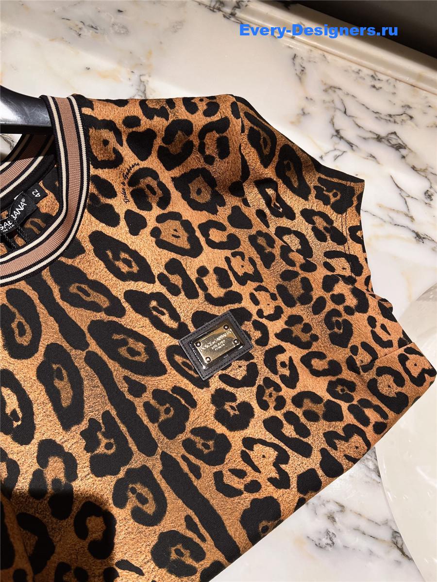 Dolce & Gabbana Leopard Print T-Shirt