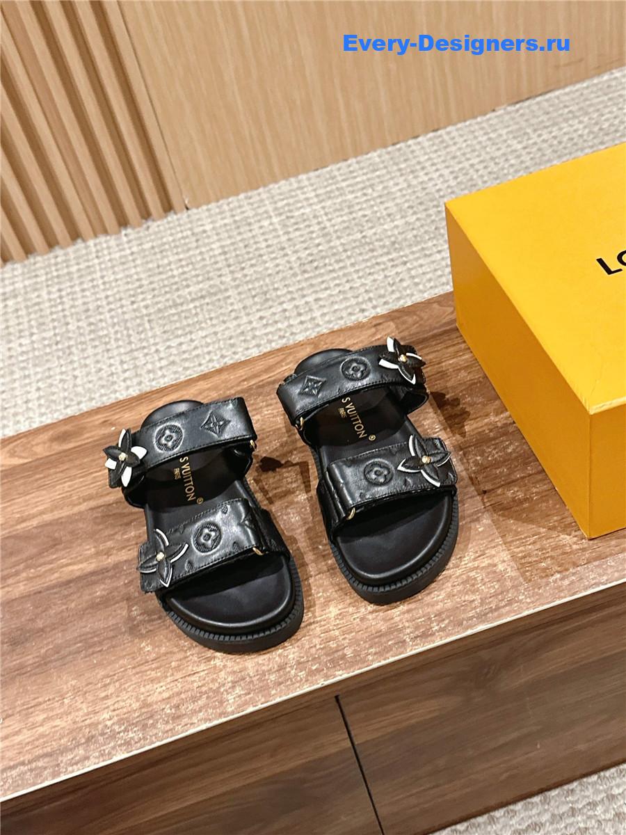 l0vis Vvtt0n lv sunset flat comfort mule in black