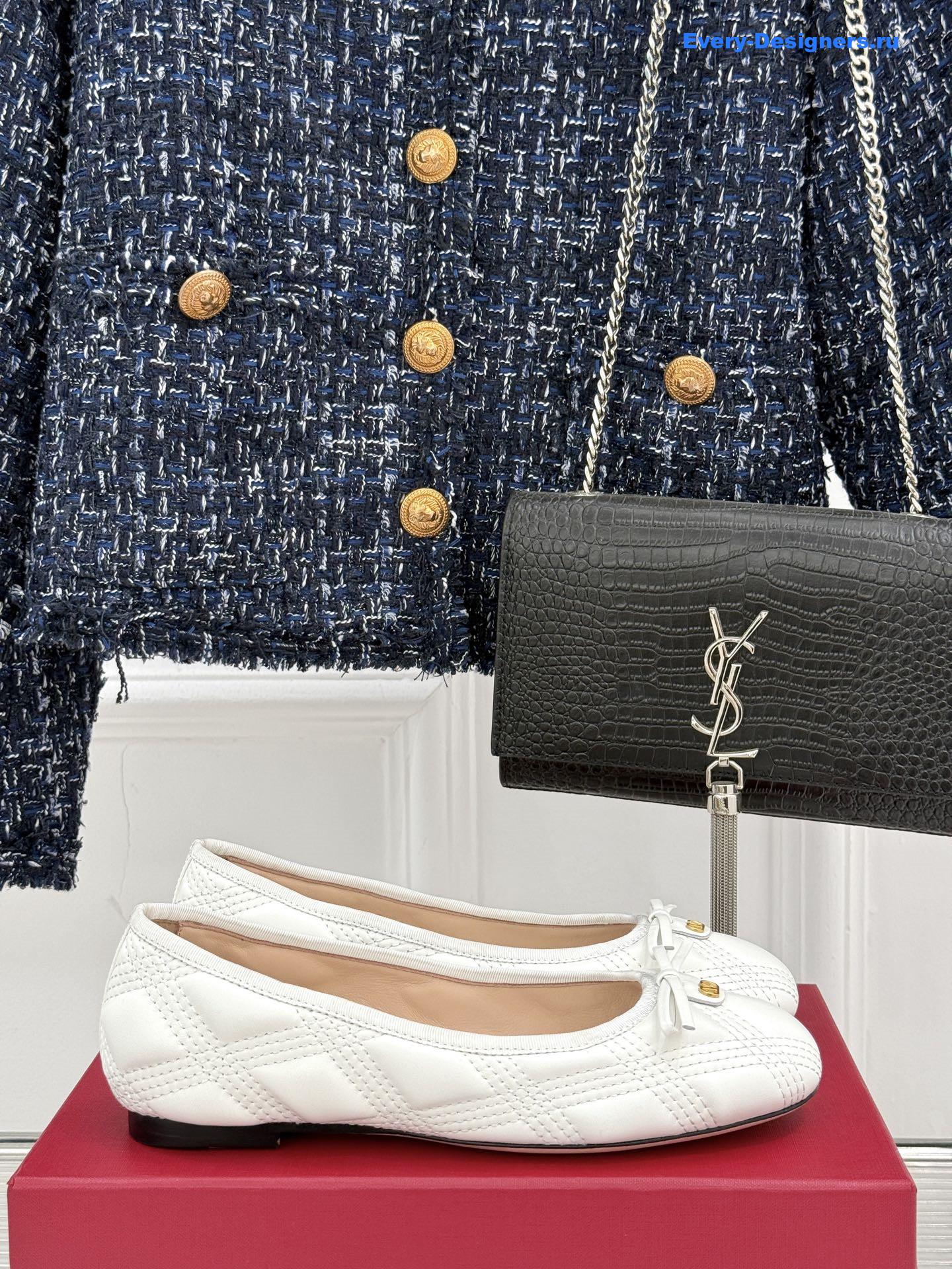 Va1e*ntin0 garavani white quiltie 67 ballerina flats