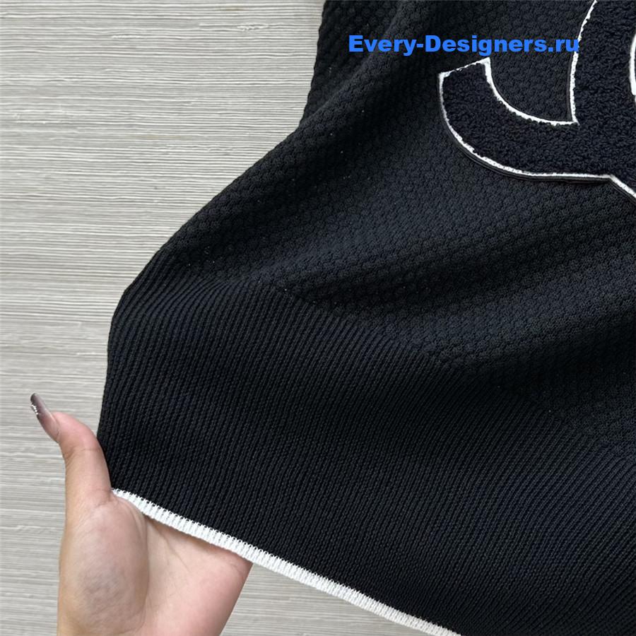 Ch**el black logo-embroidered knit top