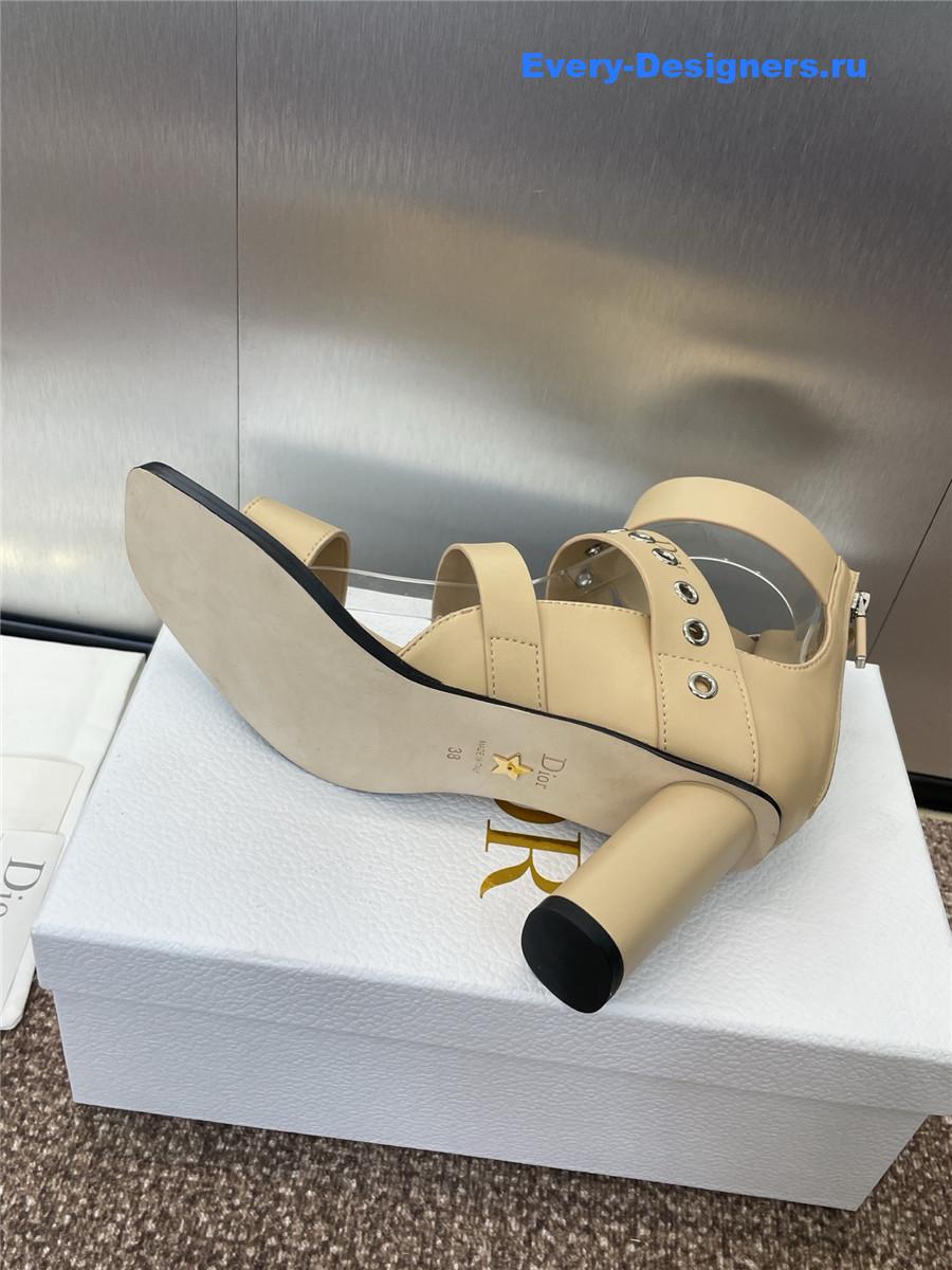 D10r punk heeled sandal beige