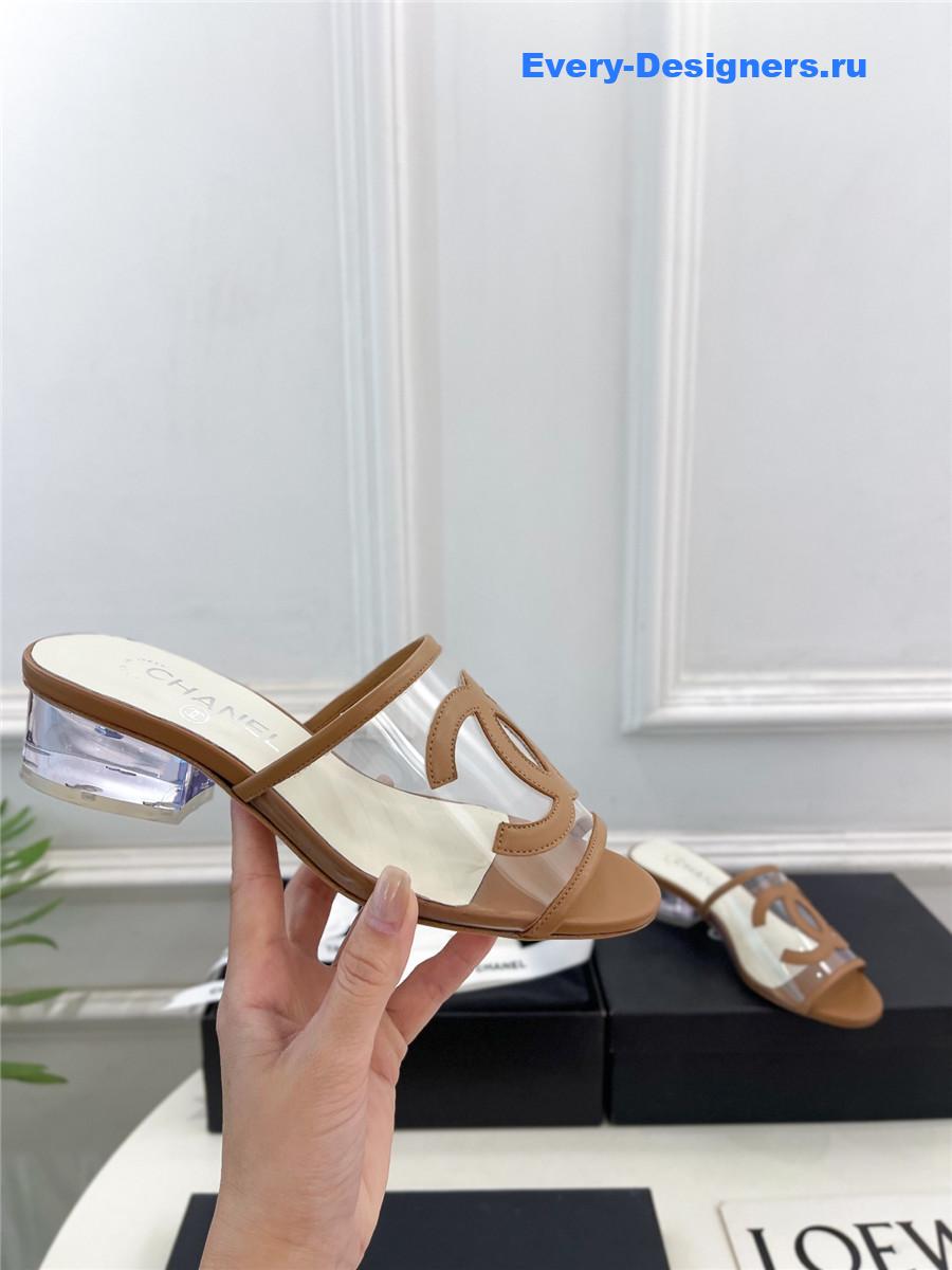 Ch**el pvc patent leather cc slides