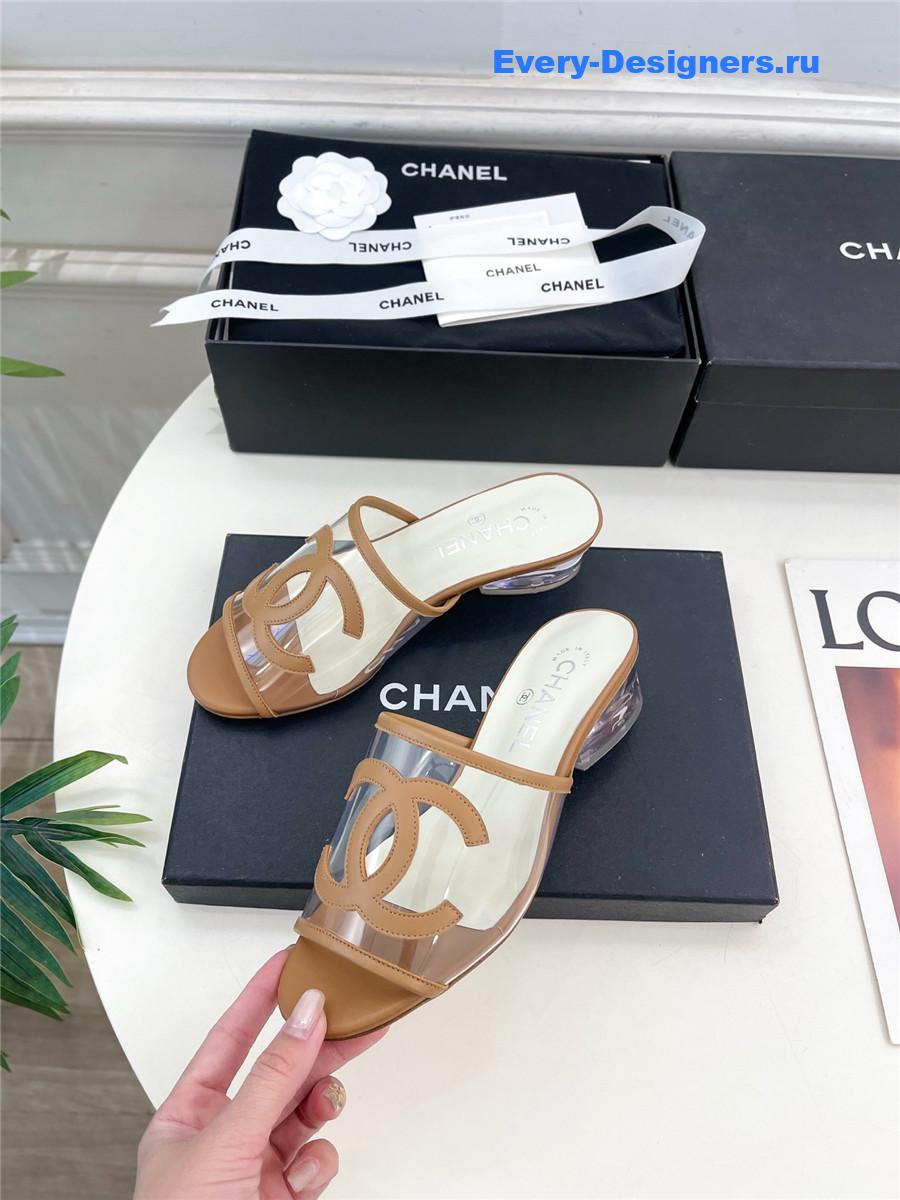 Ch**el pvc patent leather cc slides