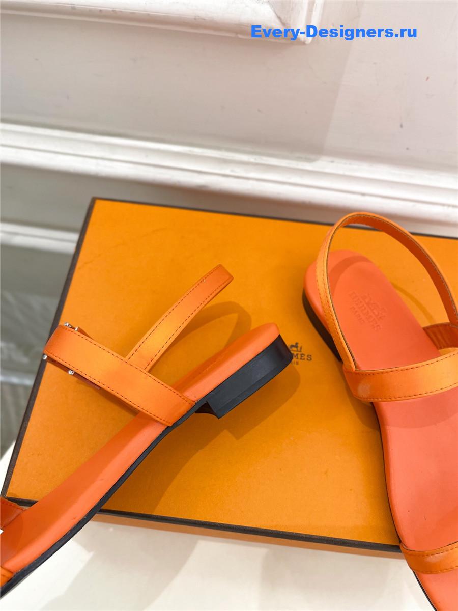 H**me5 crystal strap sandals brown