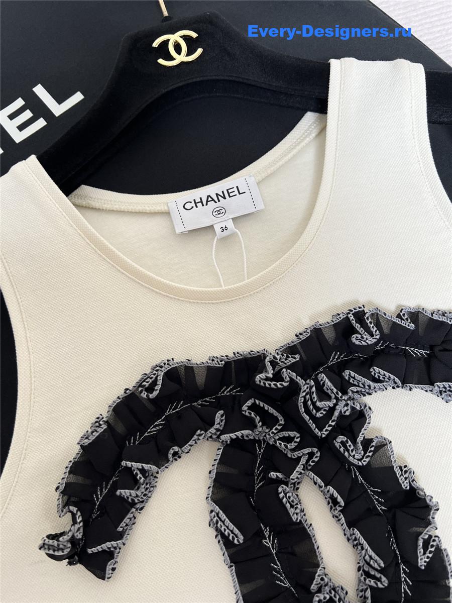 Ch**el rue cambon crop top in white