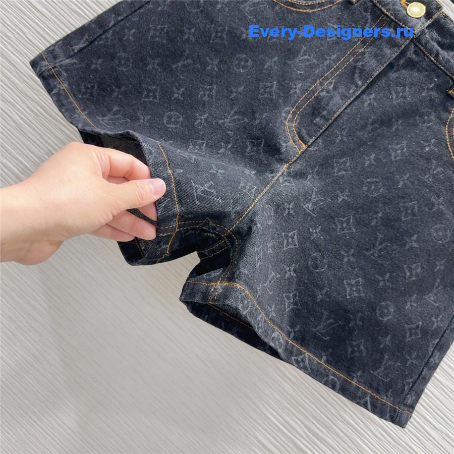 l0vis Vvtt0n monogram black denim shorts