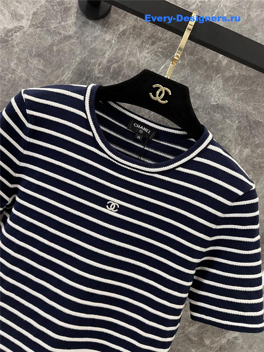 Ch**el striped blue white top