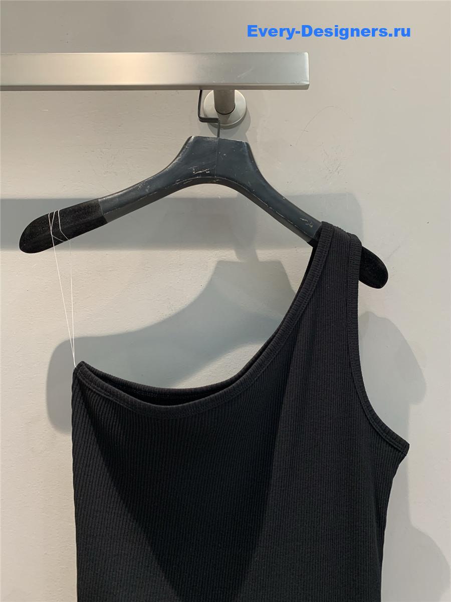 D10r asymmetric tank top in black