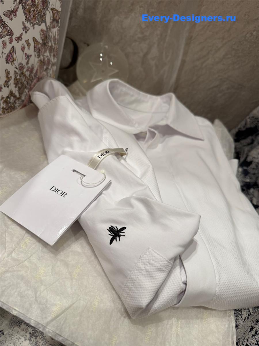 D10r white poplin blouse