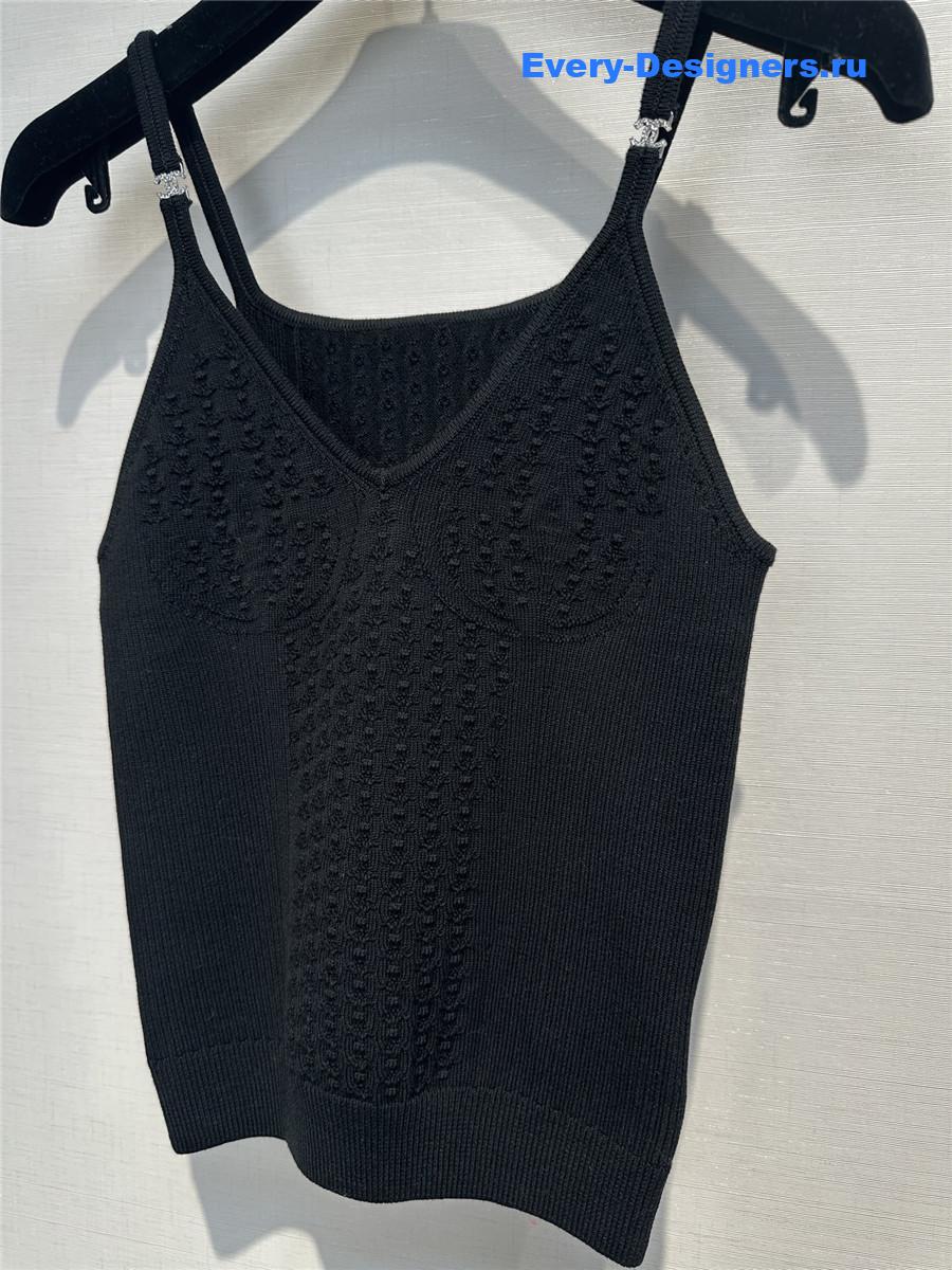 Ch**el black crop sweater tank