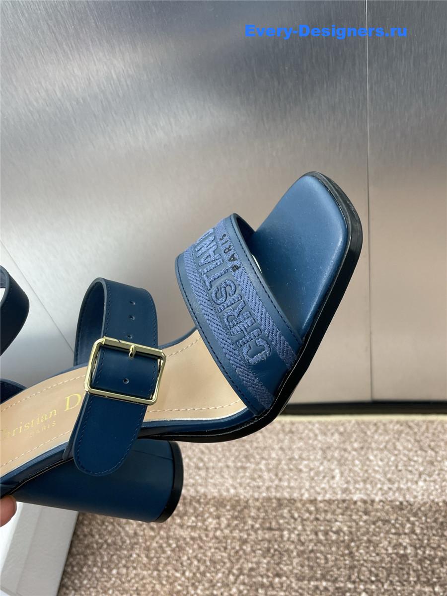 D10r dway blue heeled sandals