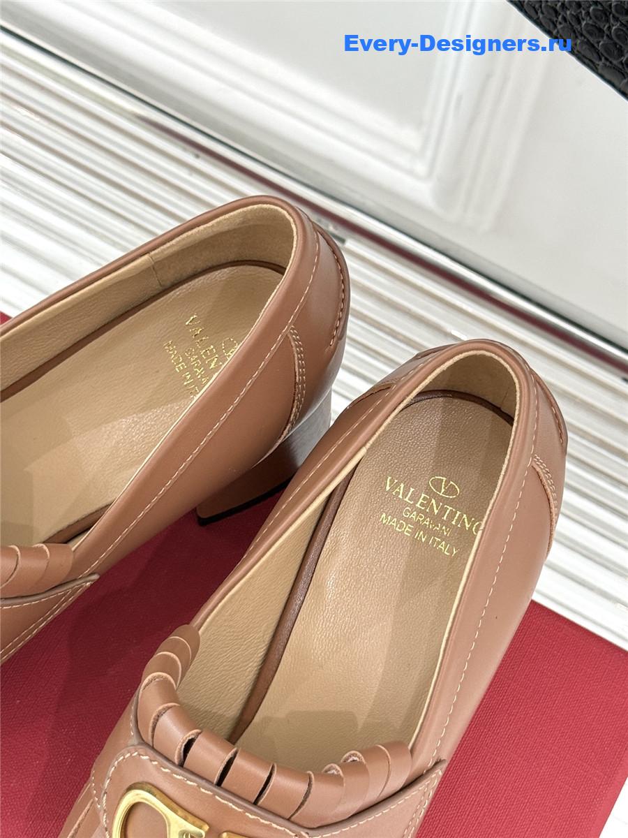 Va1e*ntin0 55mm vlogo pumps