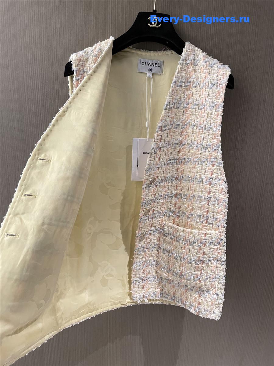 Ch**el checked tweed vest coat