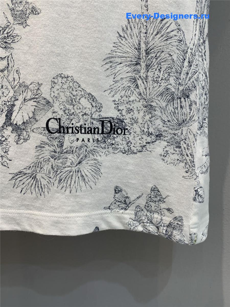 D10r forest print knit tee