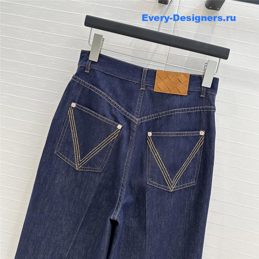 b0tt*ga Ven*ta dark blue jeans