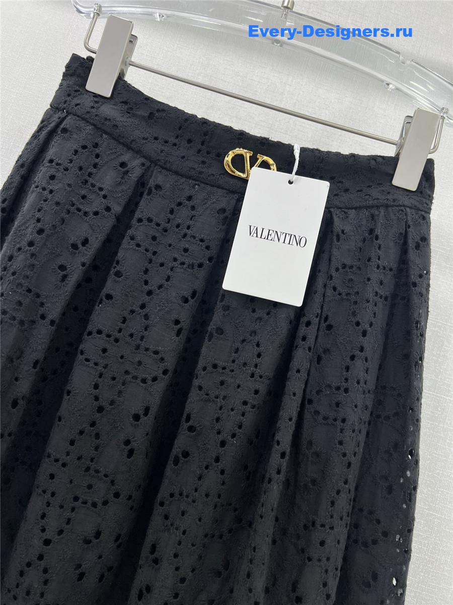 Va1e*ntin0 lace midi skirt in black