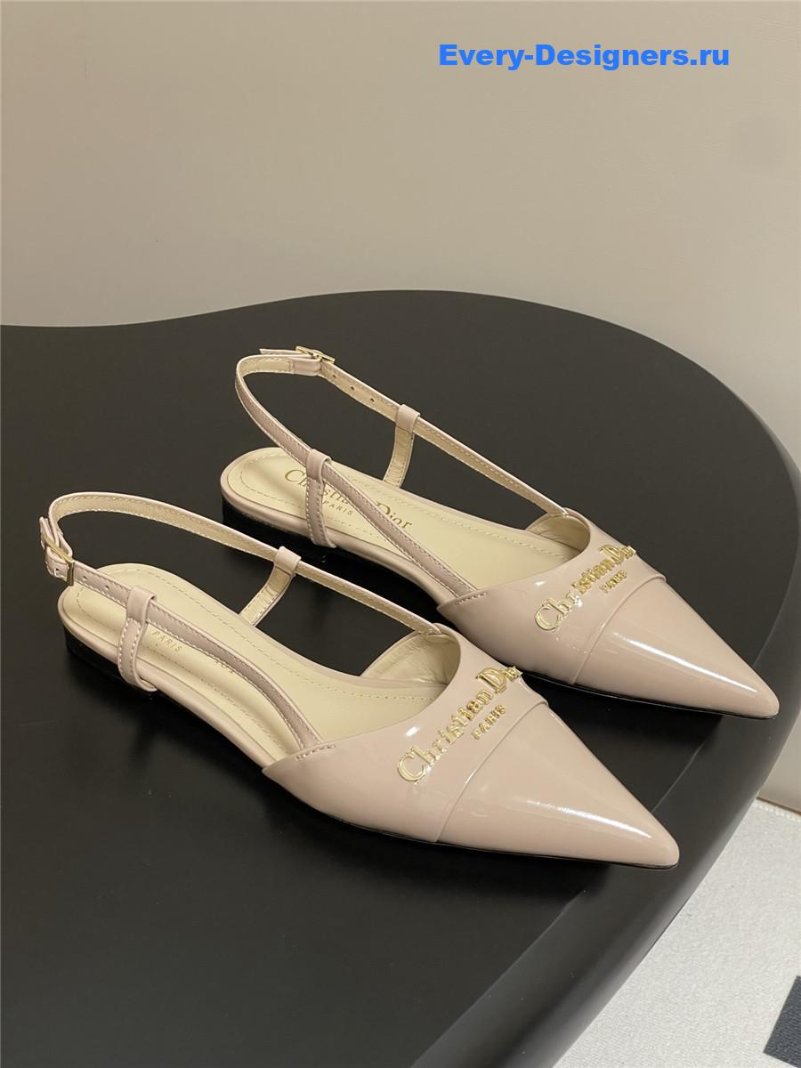 D10r beige slingback flats